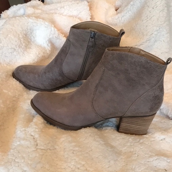 Franco Sarto Ankle Boots - Taupe - size 8.5M - Like New - Picture 3 of 6